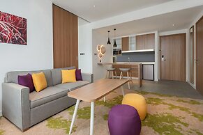 Holiday Inn & Suites Saigon Airport by IHG