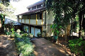 Belihuloya Rest House