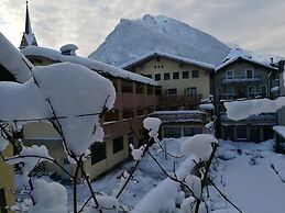 Hotel Adler