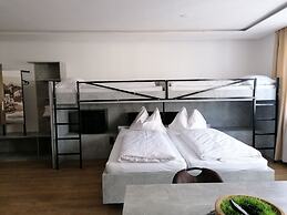 Hotel Adler