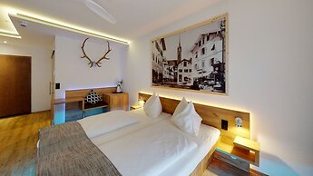 Hotel Adler