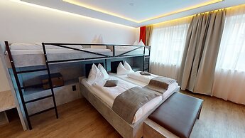 Hotel Adler