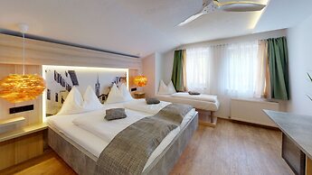 Hotel Adler