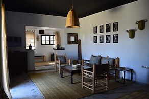 Koheilan Oriental Lodge Farm