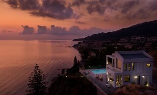 Sueño LUXURY VILLA 180 Iconic Sea View
