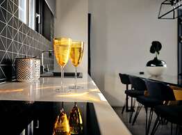 Sueño LUXURY VILLA 180 Iconic Sea View