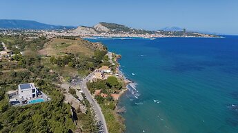 Sueño LUXURY VILLA 180 Iconic Sea View