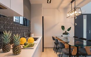 Sueño LUXURY VILLA 180 Iconic Sea View