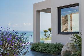 Sueño LUXURY VILLA 180 Iconic Sea View