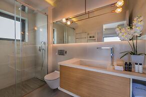 Sueño LUXURY VILLA 180 Iconic Sea View