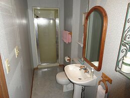 Victorian Inn B&B