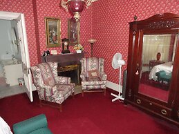 Victorian Inn B&B