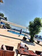 Family Resort Hotel