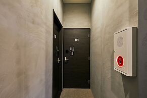 mizuka Nakasu 1 - unmanned hotel -