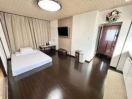 Guesthouse 017 Reina