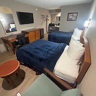 Colonial Inn