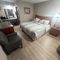 Colonial Inn