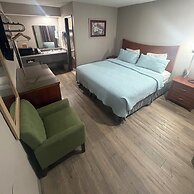 Colonial Inn