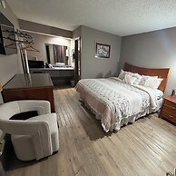 Colonial Inn