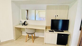 Aman Gati Hotel Lakey