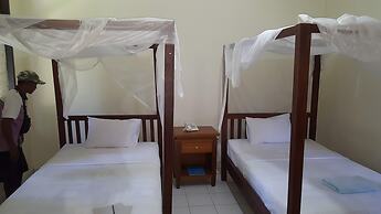 Aman Gati Hotel Lakey