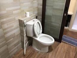 Aman Gati Hotel Lakey