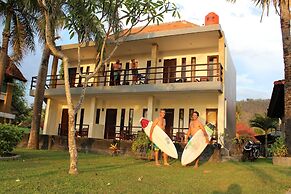 Aman Gati Hotel Lakey