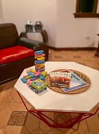 Spinning Cat Hostel - Adults Only