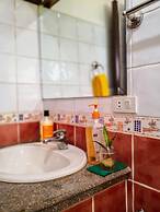 Spinning Cat Hostel - Adults Only