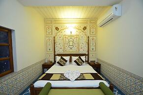 Nirbana Palace - A Heritage Hotel