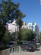 Apartment on Vokzalnaya 77-31