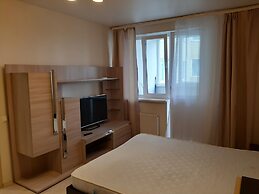 Apartment on Vokzalnaya 51A-1