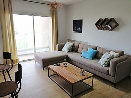 Bright and stylish Flat