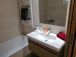 Bright and stylish Flat