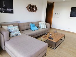 Bright and stylish Flat