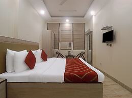 Hotel Grace at Karol Bagh