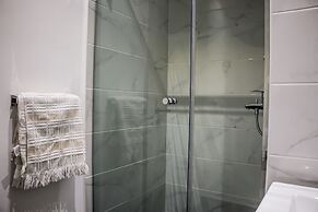 Embassy Gardens Premier Suites