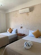 Hotel Pelecanus Suites