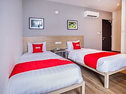 OYO 89576 Mokka Hotel