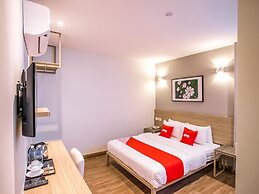 OYO 89576 Mokka Hotel