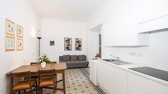 Rental In Rome Arenula Apartment
