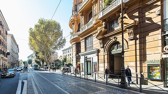 Rental In Rome Arenula Apartment