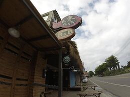 Donghe Surf Shop & Hostel - Taitung