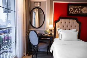 Acoustic Hotel & Spa