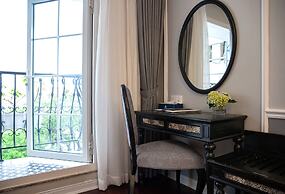 Acoustic Hotel & Spa