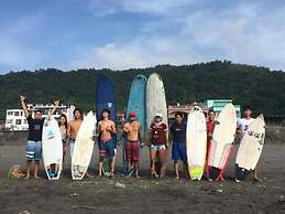 Wave Backpackers - Hostel