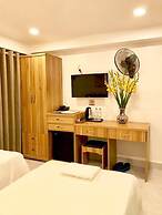 Louis Hotel - Bui Vien Walking Street