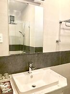 Louis Hotel - Bui Vien Walking Street