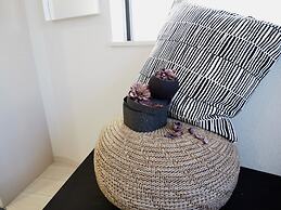 Cozy Vibes Apartment Hotel