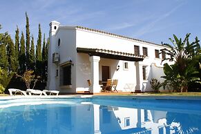 Villa Esterlicia by Fontanilla Del Mar Holidays Rentals